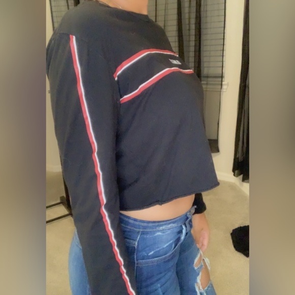 KENDALL + KYLIE Womens Black LOS ANGELES Long Sleeve Cropped Tee T-Shirt - Picture 9 of 9